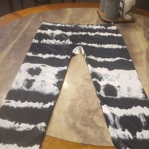 Capri length legging